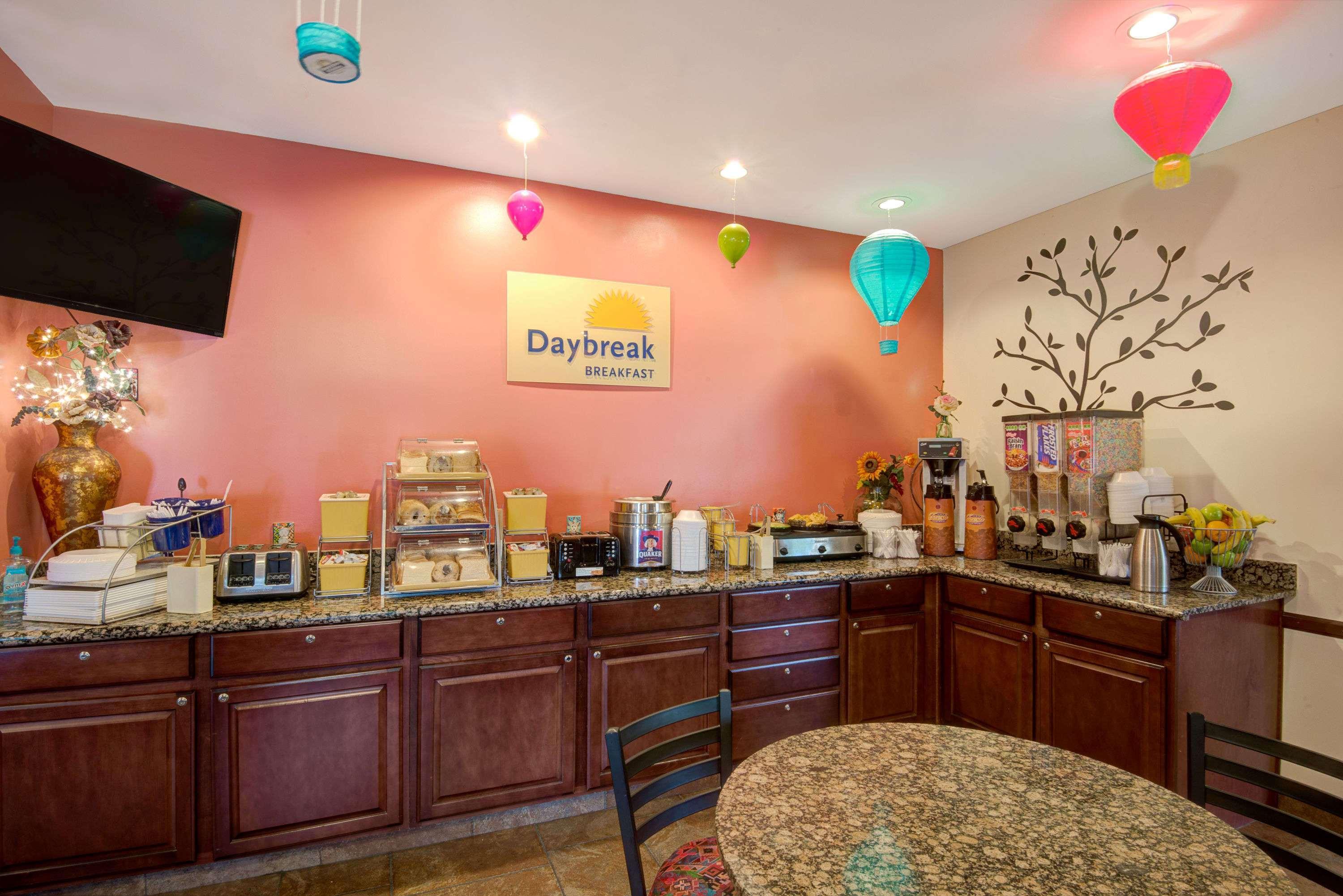 Days Inn & Suites By Wyndham Airport Albuquerque Luaran gambar